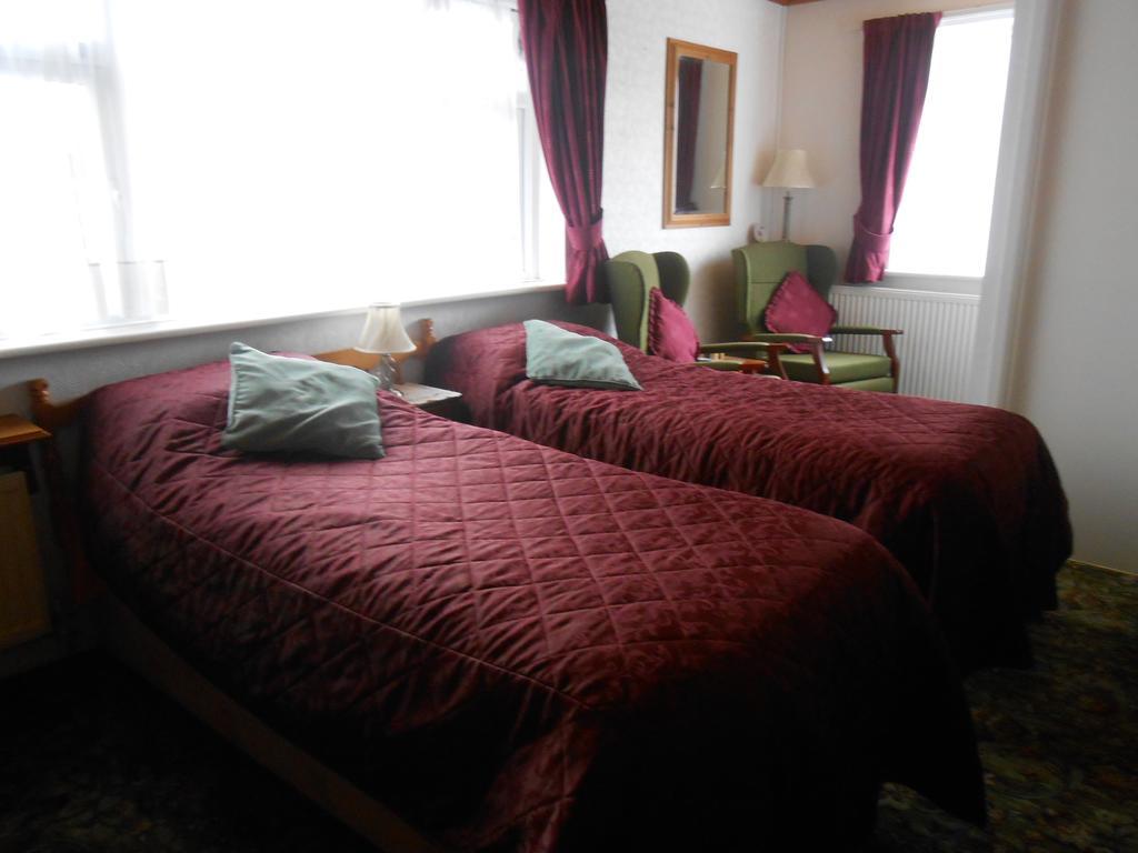 Dwy Olwyn Hotel Dolgellau Room photo
