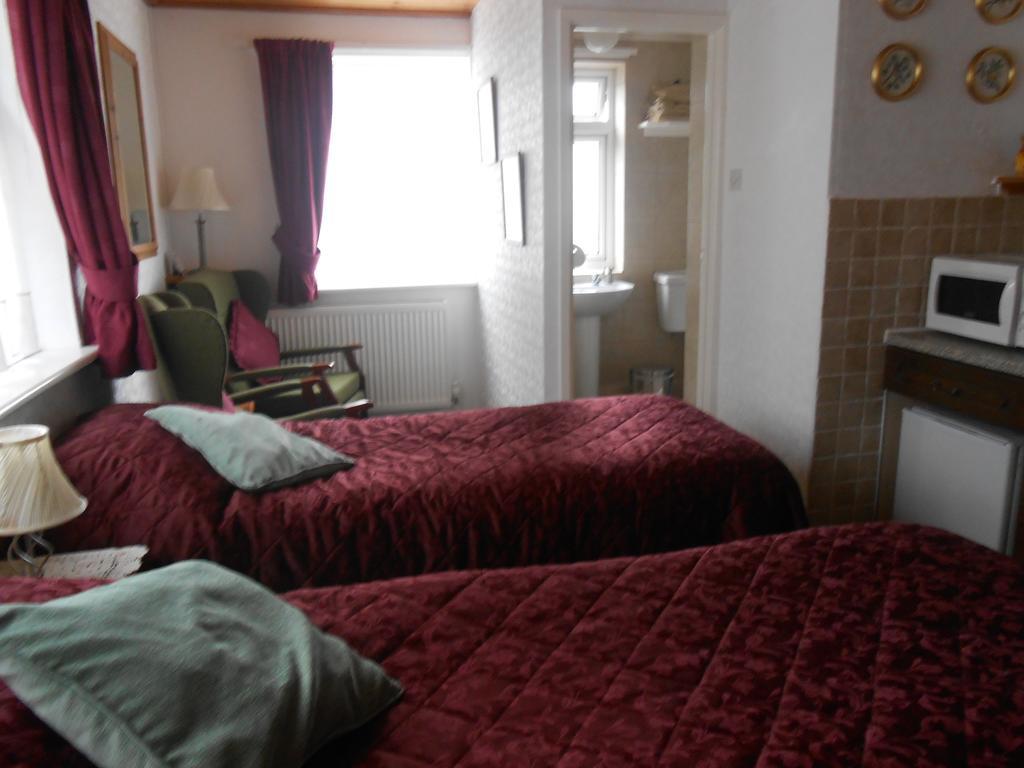 Dwy Olwyn Hotel Dolgellau Room photo